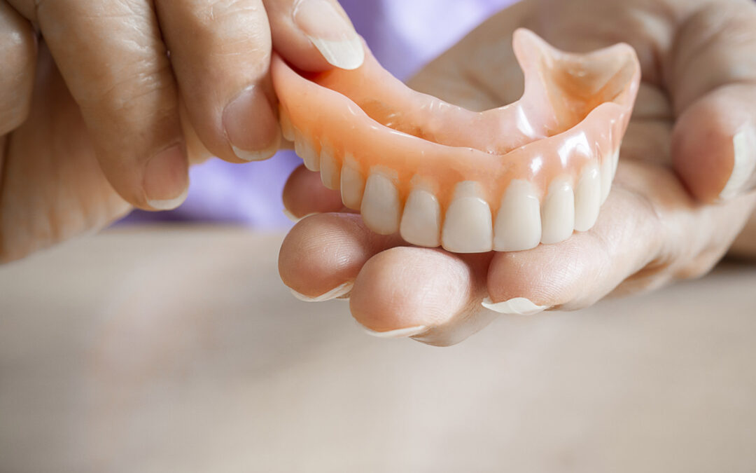 How Long Do Dentures Last? Factors, Care, and Maintenance